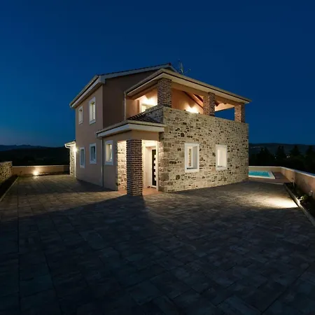 Imperia Villa Novigrad (Dalmatia)