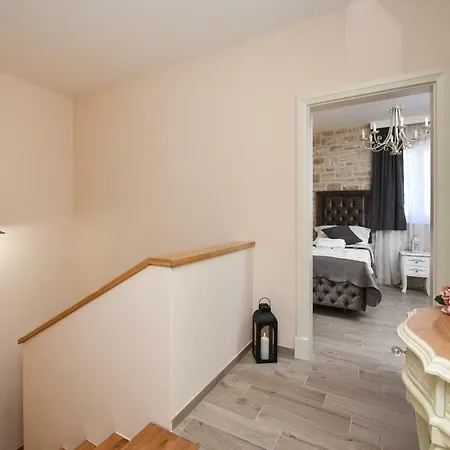 Imperia Villa *