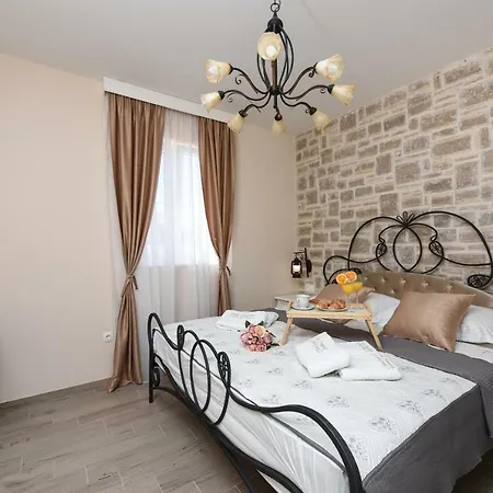 Villa Imperia Novigrad (Dalmatia)