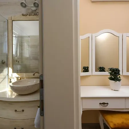 Imperia Villa *