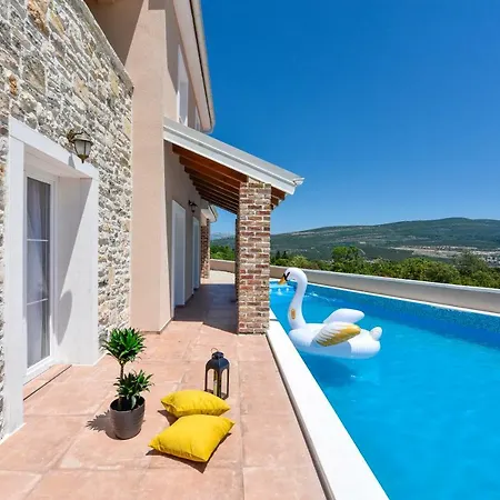 Imperia Villa *