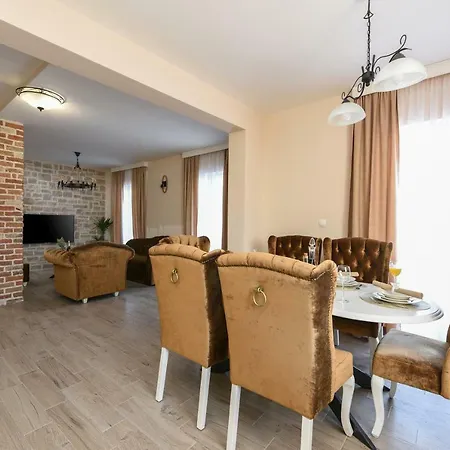 Imperia Villa